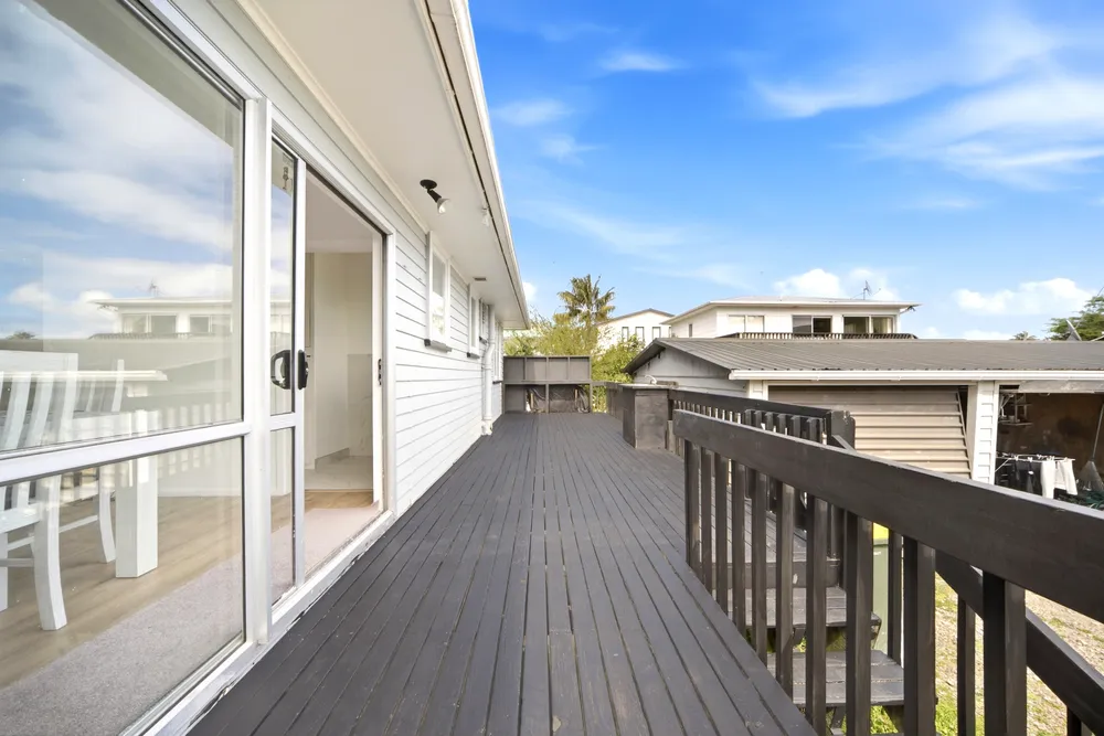Photos of 536 Glenfield Road