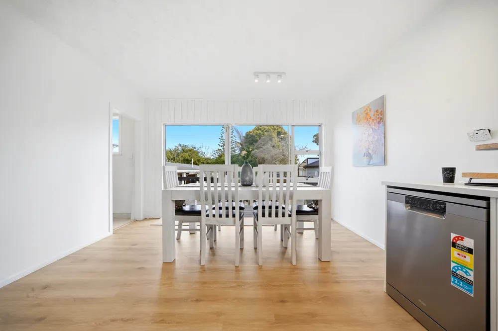 Photos of 536 Glenfield Road