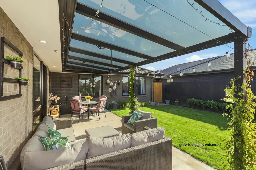 Photos of 165 Georgina Street
