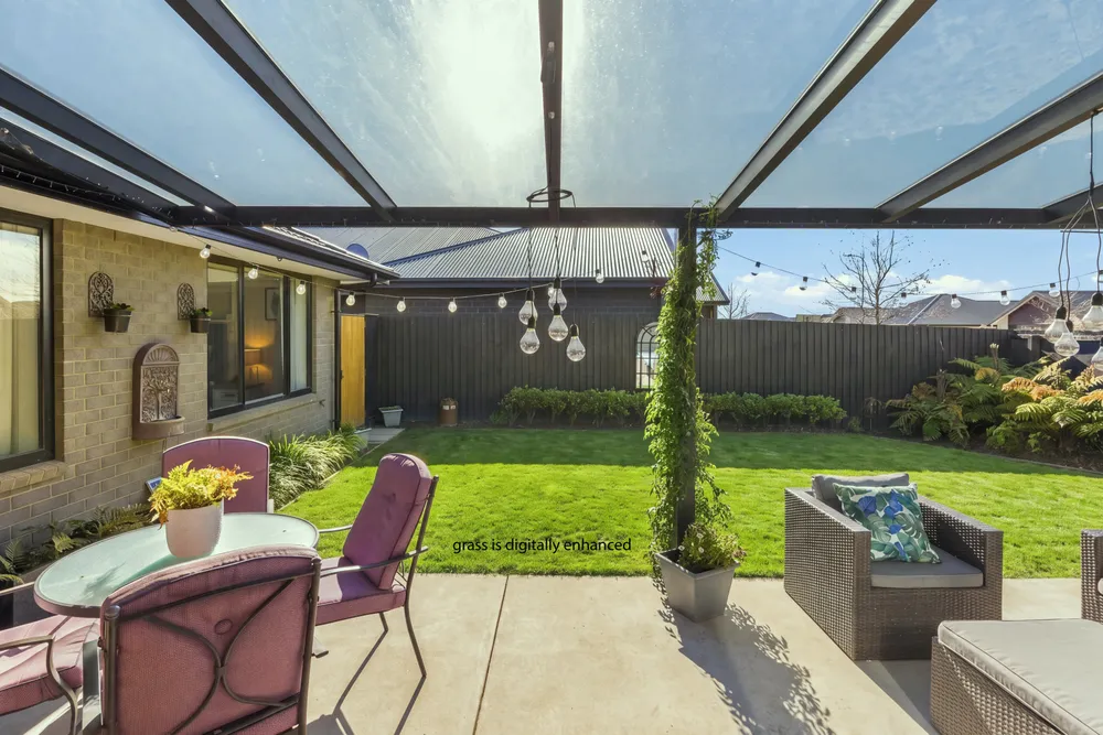 Photos of 165 Georgina Street