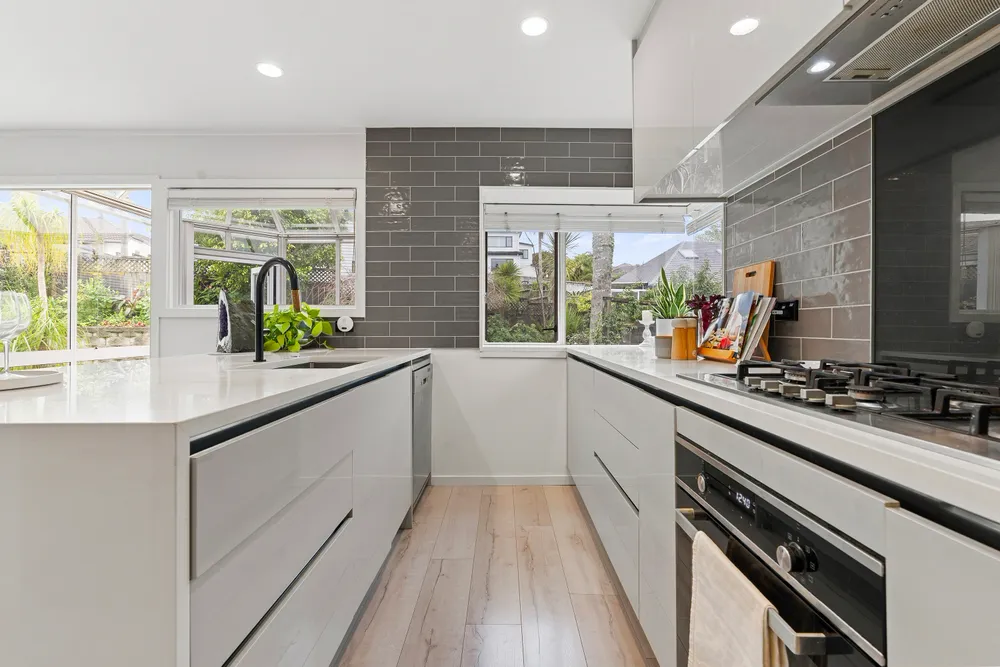Photos of 7 Manu Place