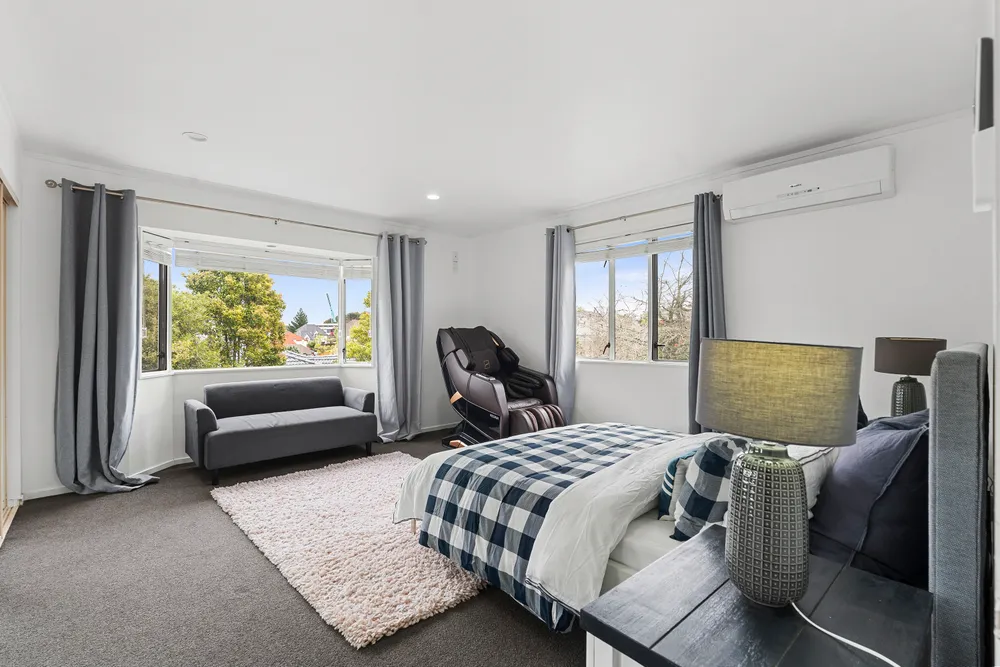 Photos of 7 Manu Place