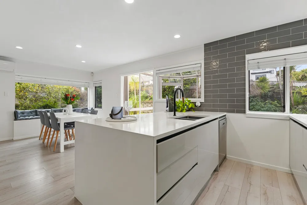 Photos of 7 Manu Place