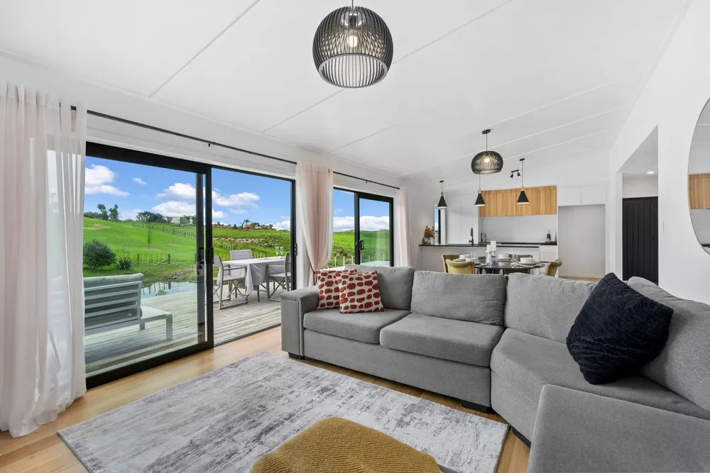 Photos of 611 Baldrock Road