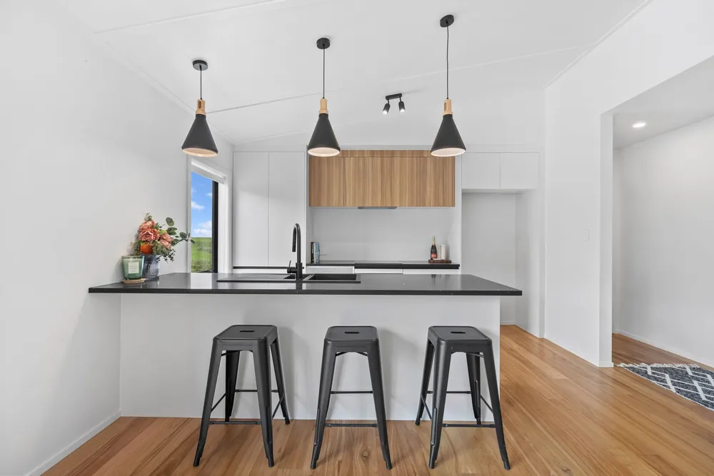 Photos of 611 Baldrock Road