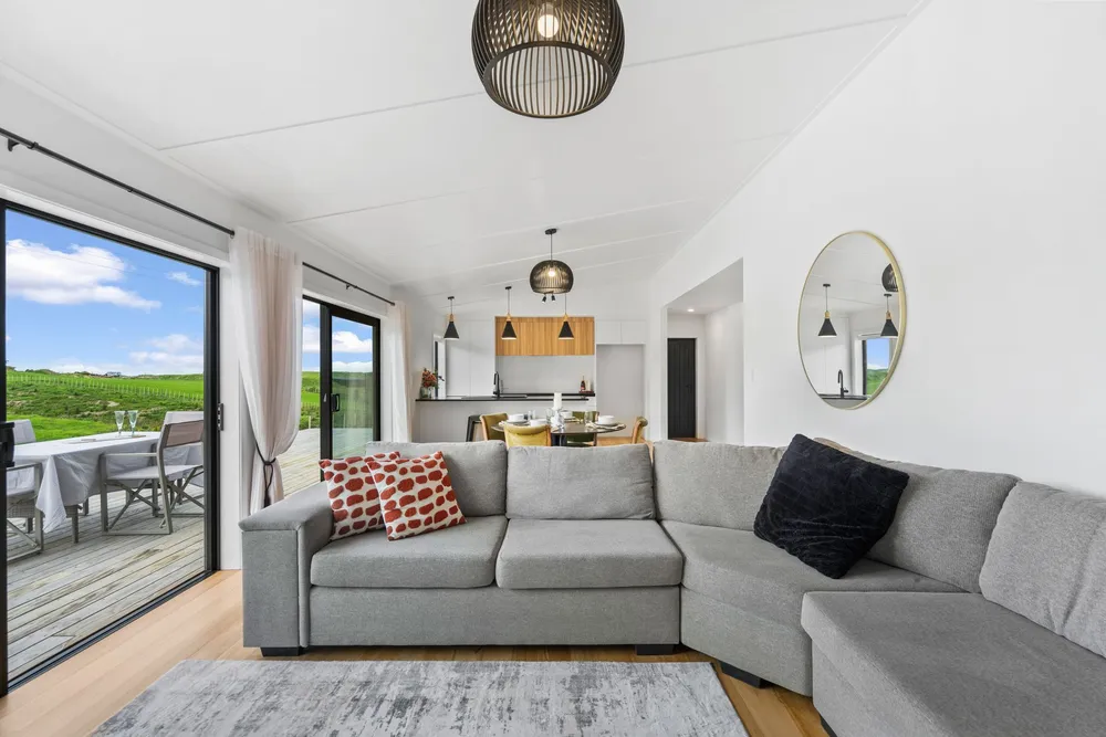 Photos of 611 Baldrock Road