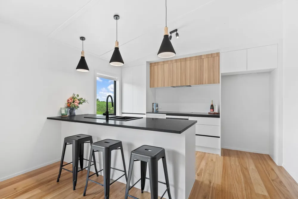 Photos of 611 Baldrock Road