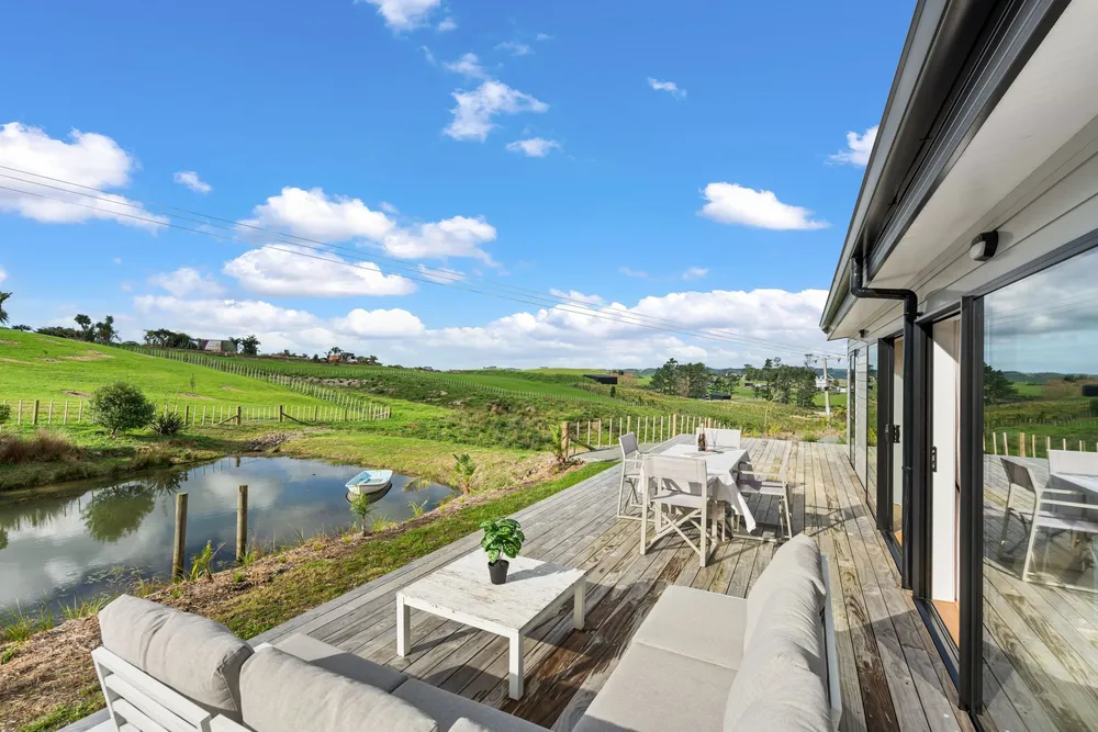 Photos of 611 Baldrock Road