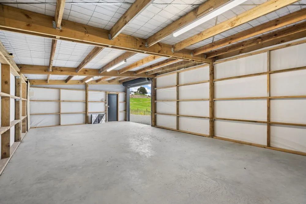 Photos of 611 Baldrock Road