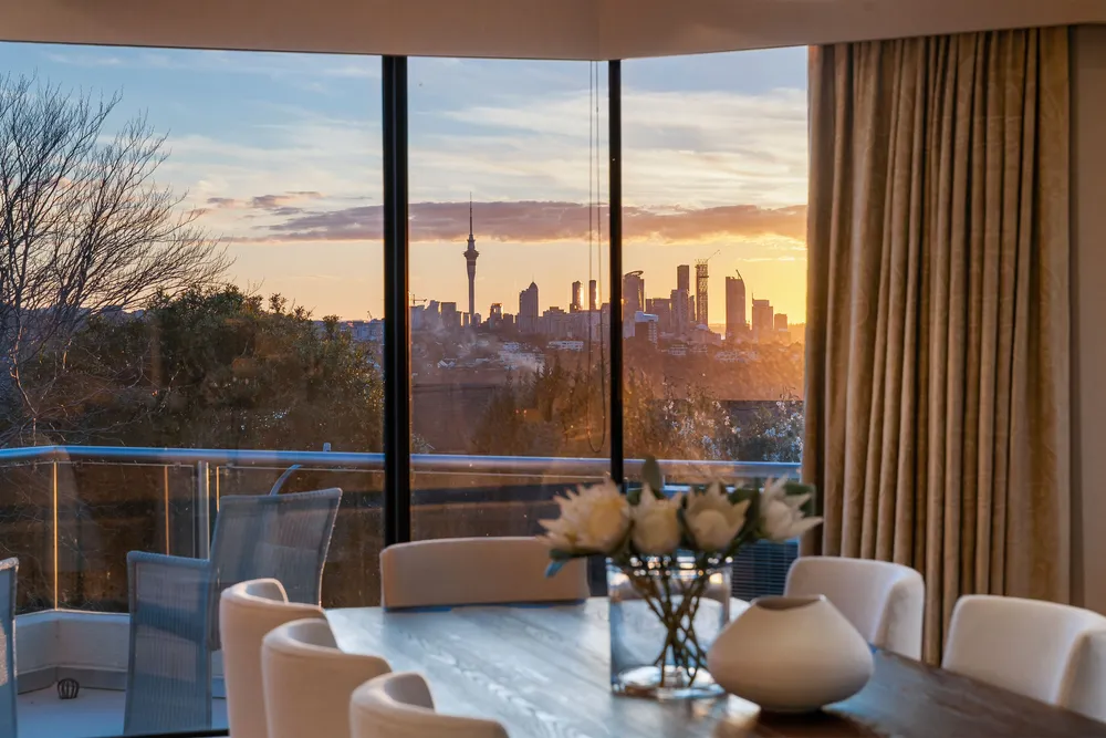 Photos of 3/10 Sudeley Street