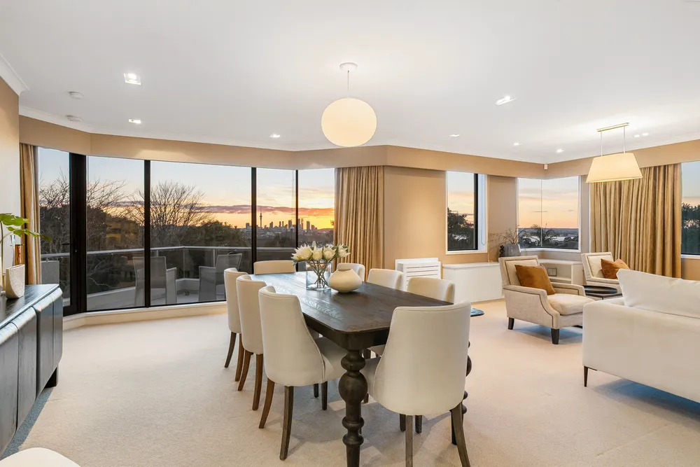 Photos of 3/10 Sudeley Street