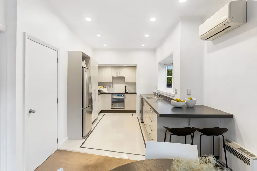 Photos of 148 Coates Avenue