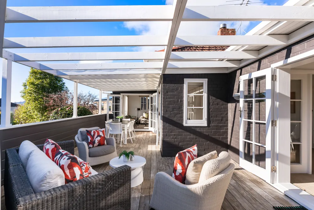 Photos of 148 Coates Avenue