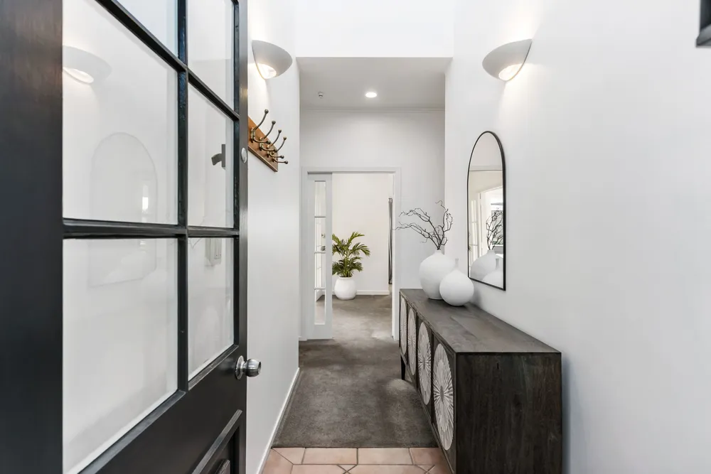 Photos of 148 Coates Avenue