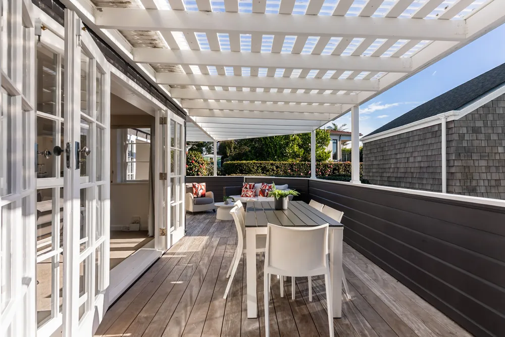 Photos of 148 Coates Avenue