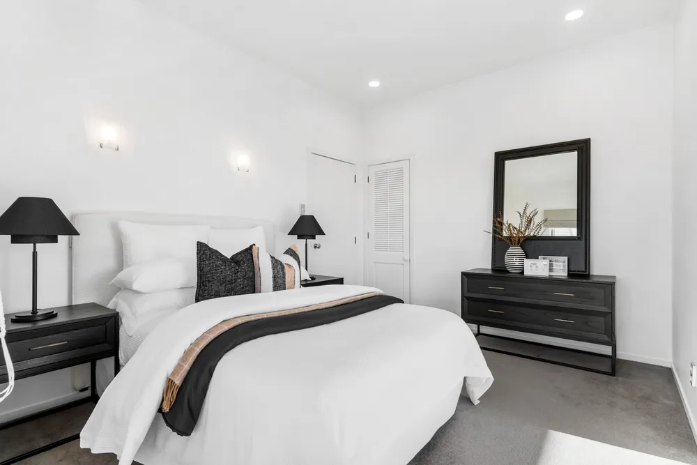 Photos of 148 Coates Avenue
