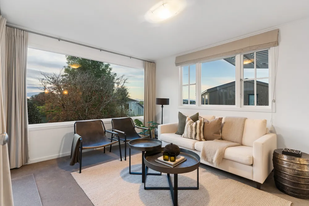 Photos of 148 Coates Avenue