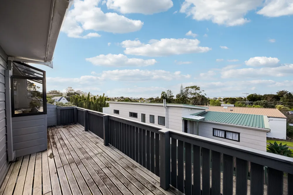 Photos of 40 Elliston Crescent