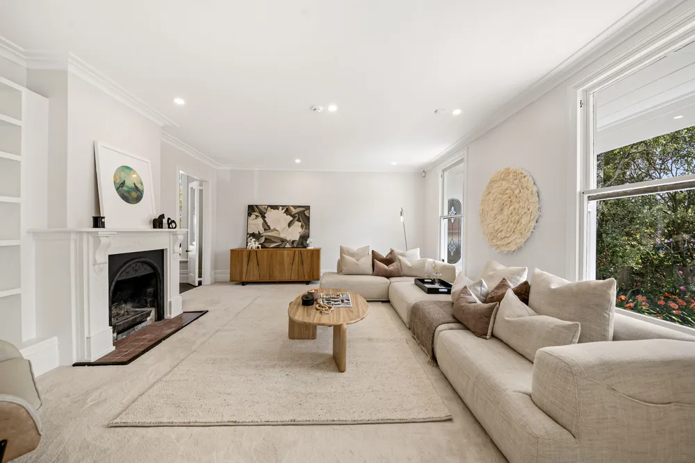 Photos of 8 Green Lane East