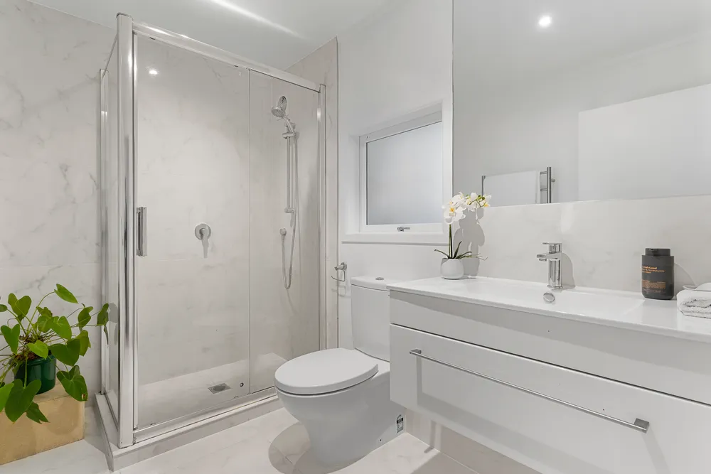 Photos of 8 Kiwi Road