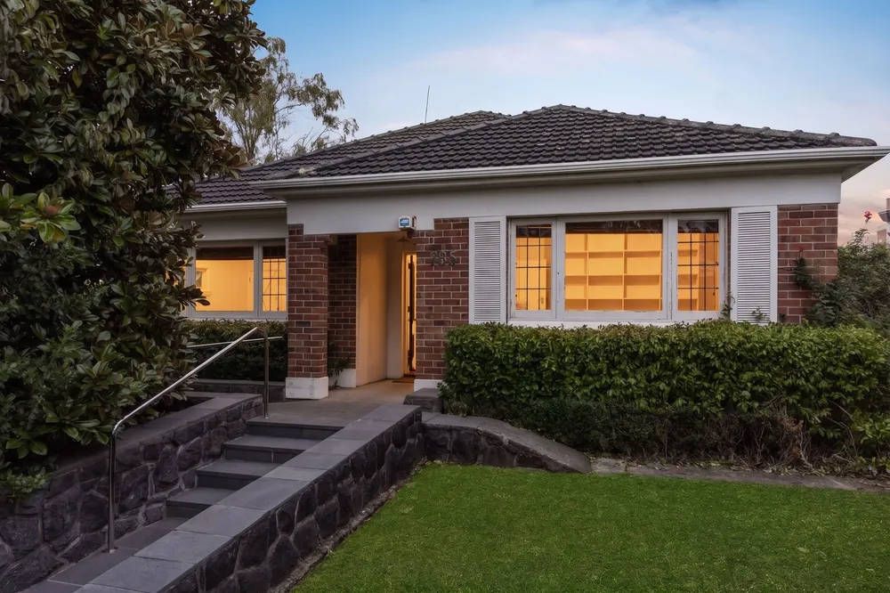 Photos of 785 Mount Eden Road