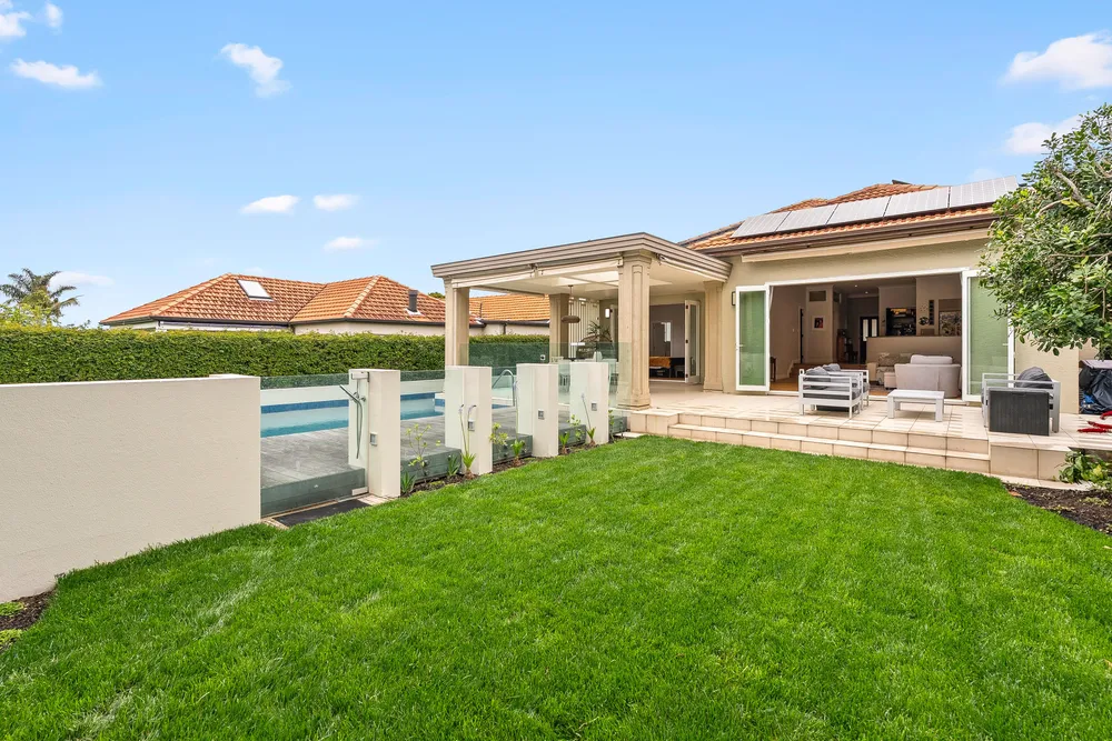 Photos of 13 Gorrie Avenue