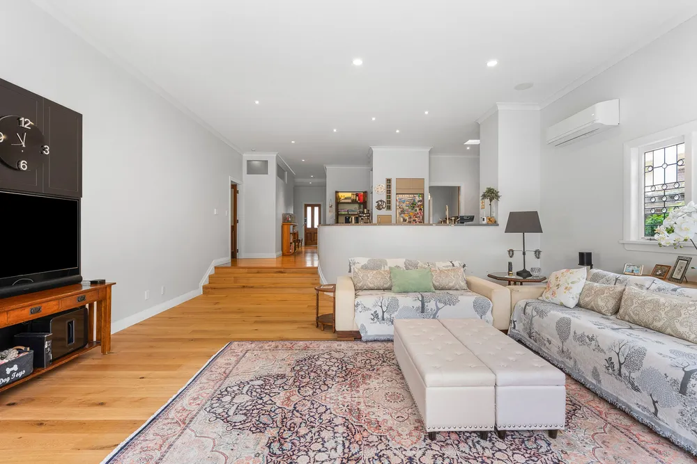 Photos of 13 Gorrie Avenue