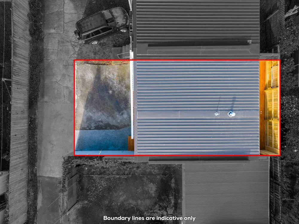 Photos of 2/92 Titirangi Road