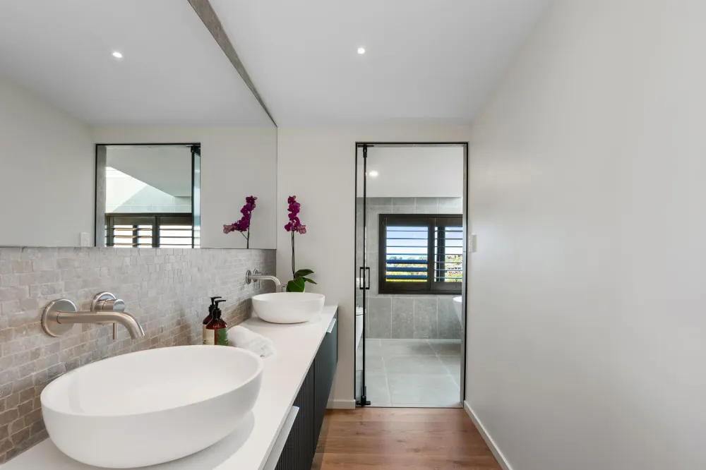 Photos of 37 Revelation Drive