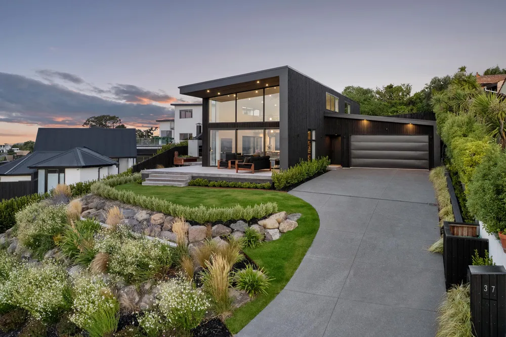 Photos of 37 Revelation Drive