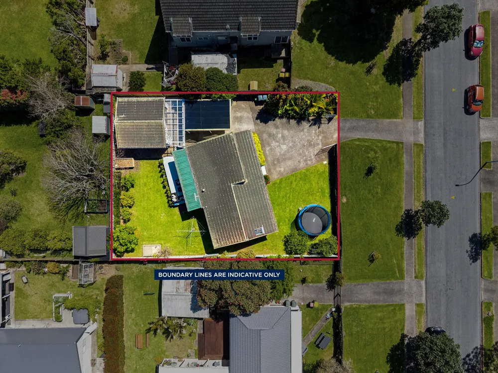 Photos of 16 Ashcroft Avenue