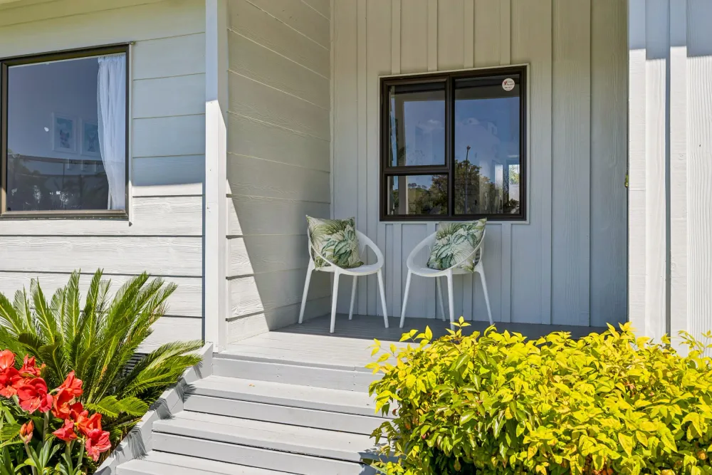 Photos of 16 Ashcroft Avenue