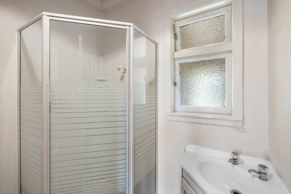 Photos of 12 Comins Crescent