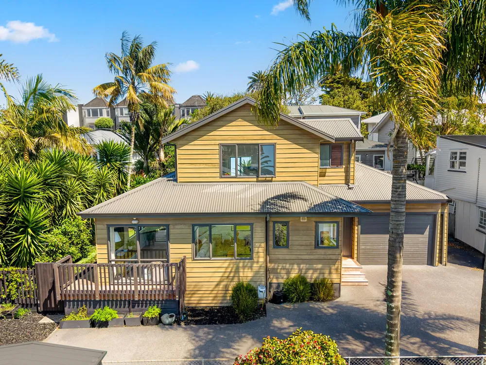 Photo of 2/23 Stafford Road, Northcote Point