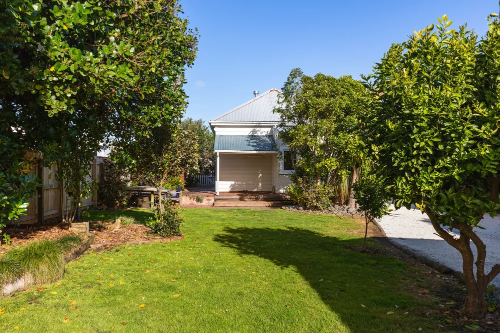 Photos of 109 Roebuck Road