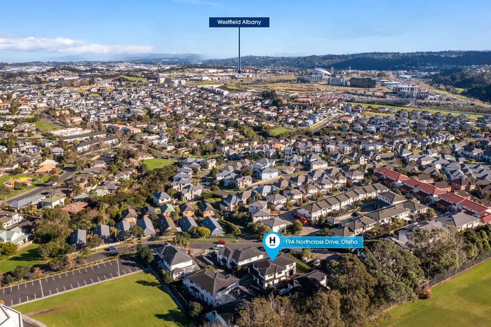 Photos of 19A Northcross Drive