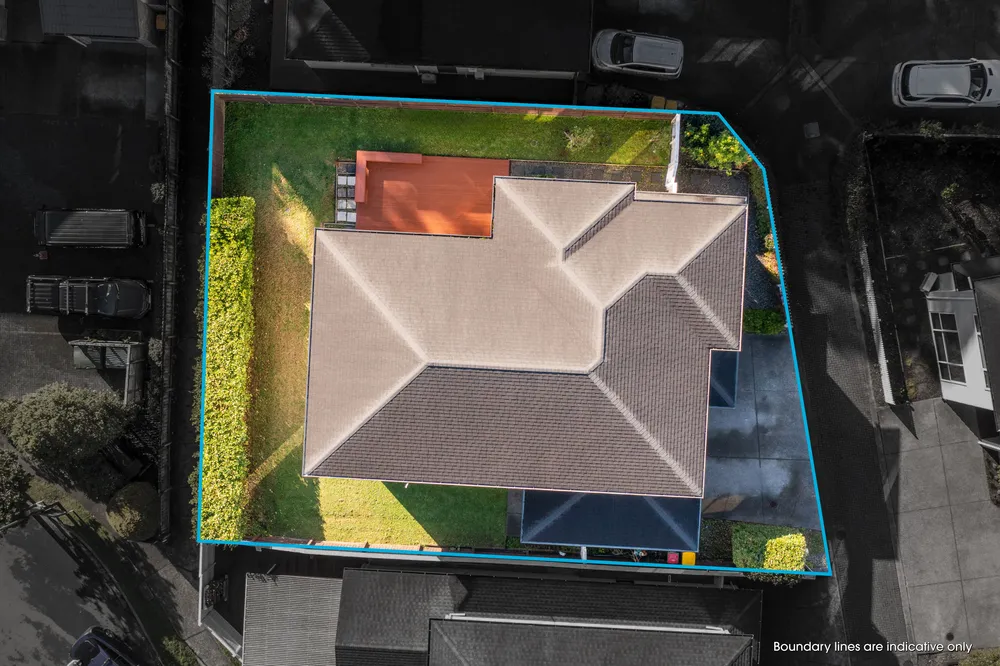 Photos of 19A Northcross Drive