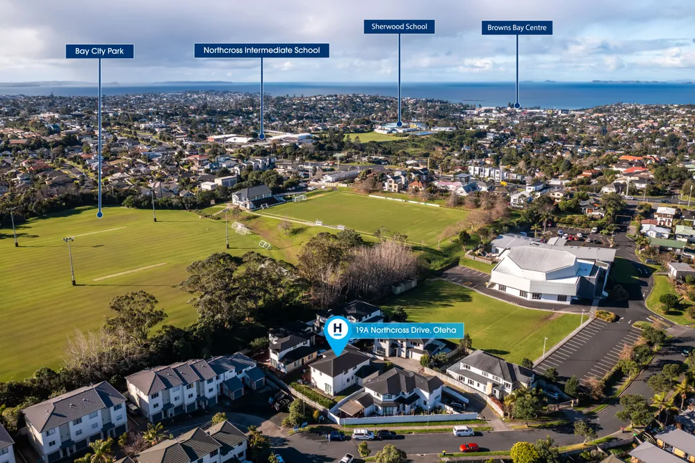 Photos of 19A Northcross Drive