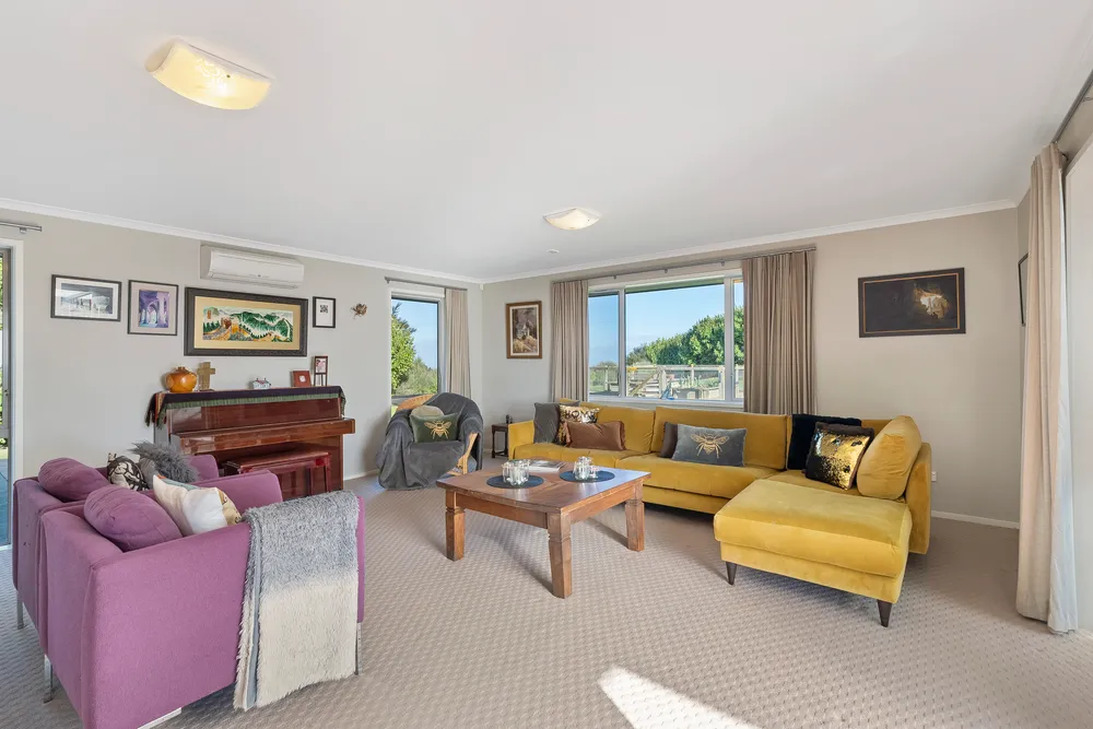 Photos of 119 Rataroa Road