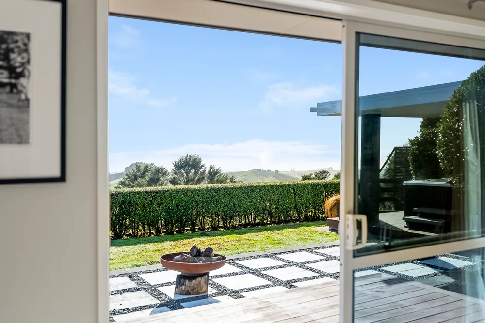 Photos of 119 Rataroa Road