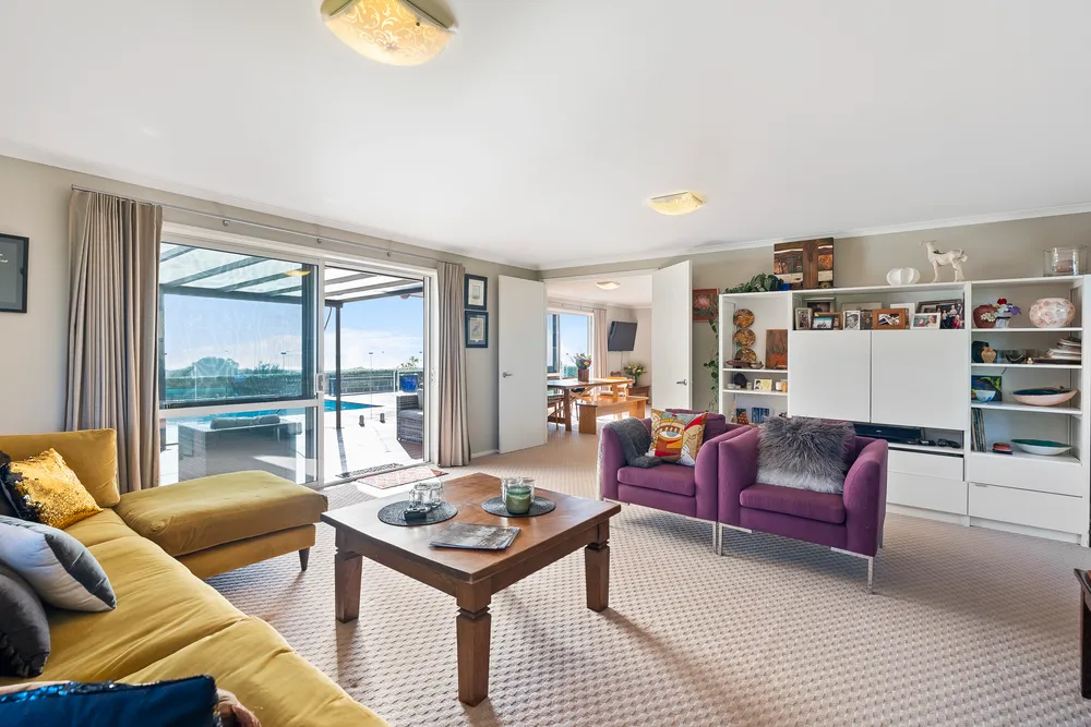 Photos of 119 Rataroa Road