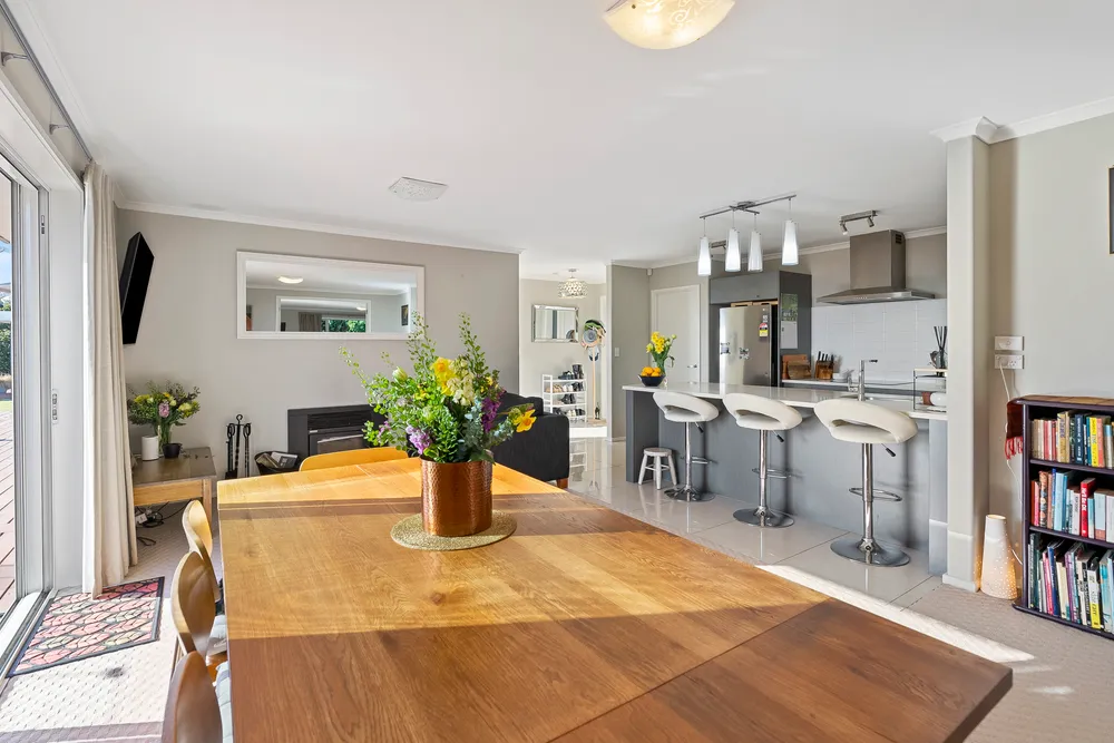 Photos of 119 Rataroa Road