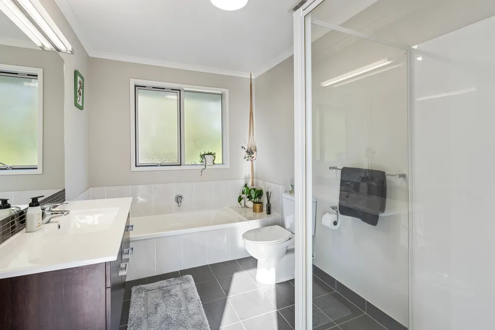 Photos of 119 Rataroa Road