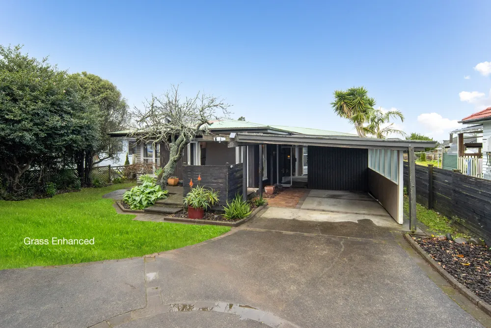 Photos of 67 Maioro Street