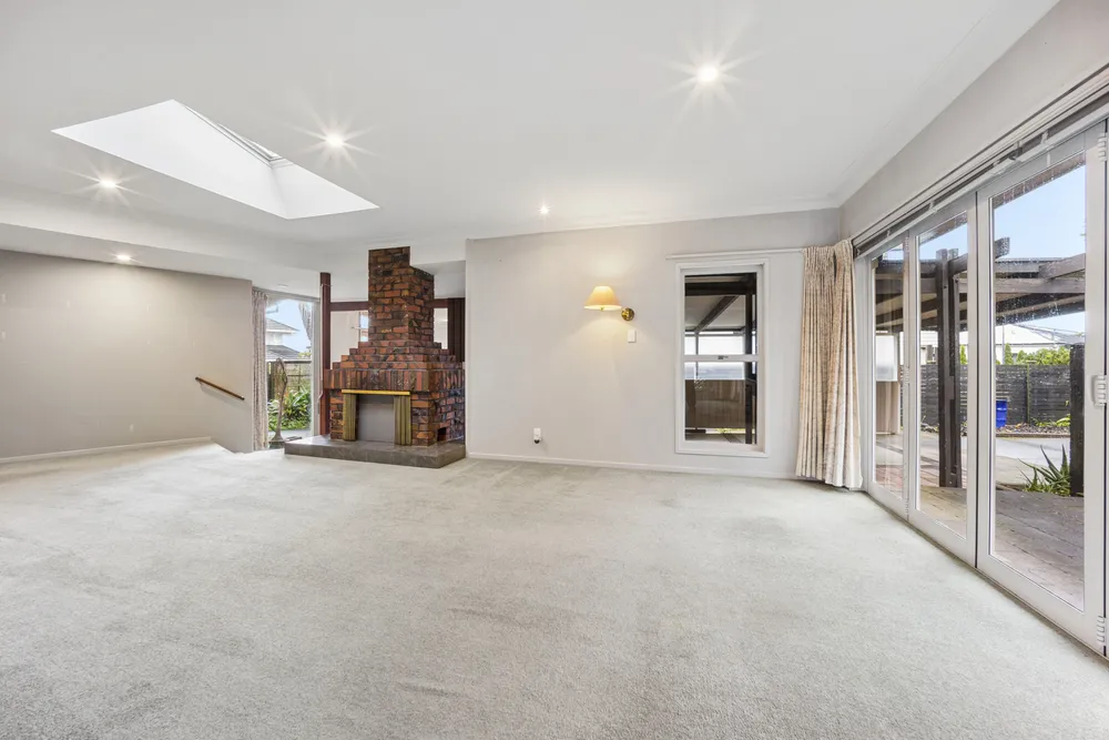 Photos of 67 Maioro Street