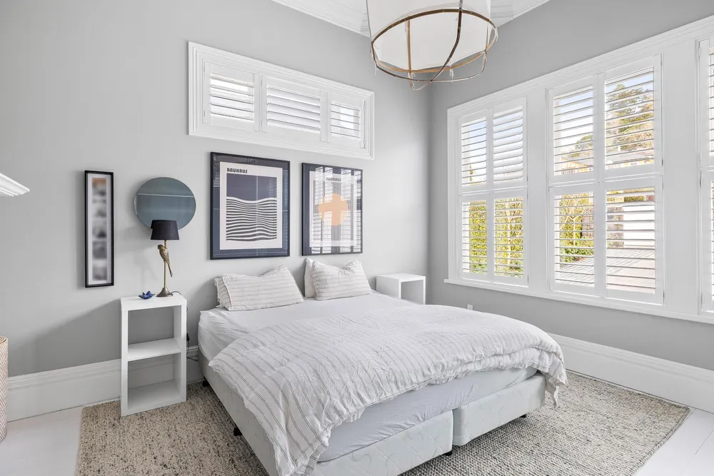 Photos of 25 Ridings Road