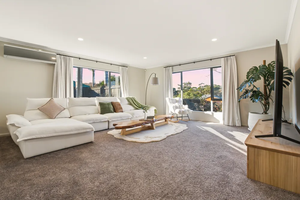Photos of 87 Te Wharau Drive