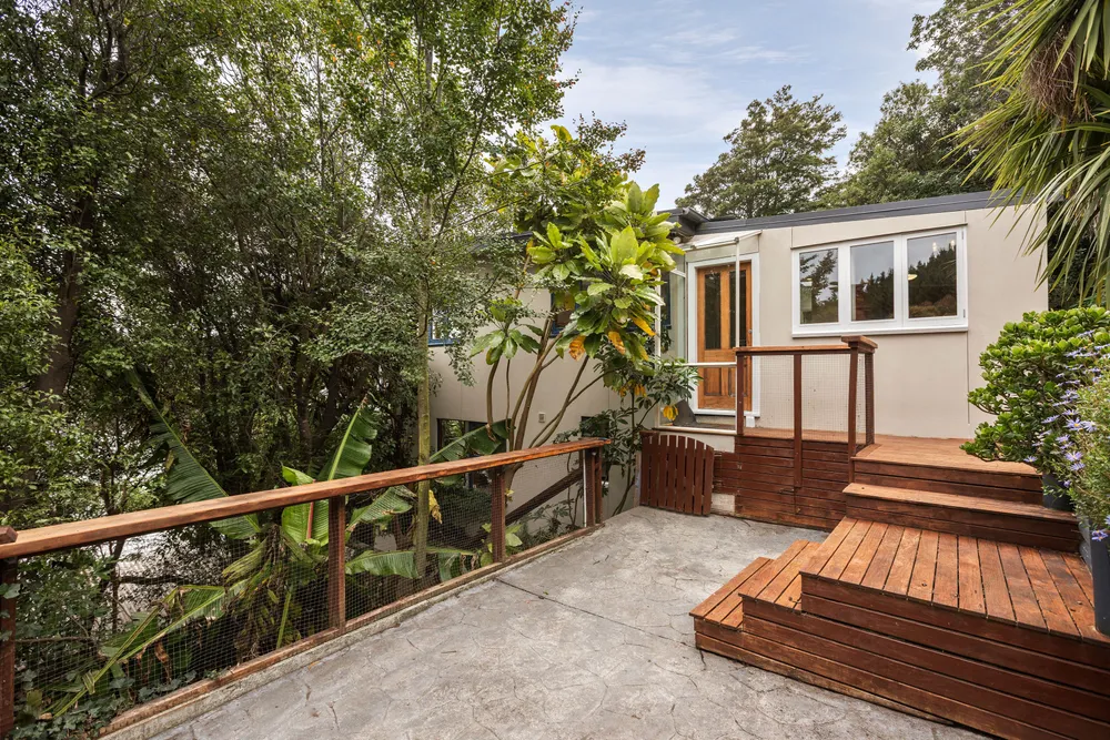Photos of 8 Bayview Road