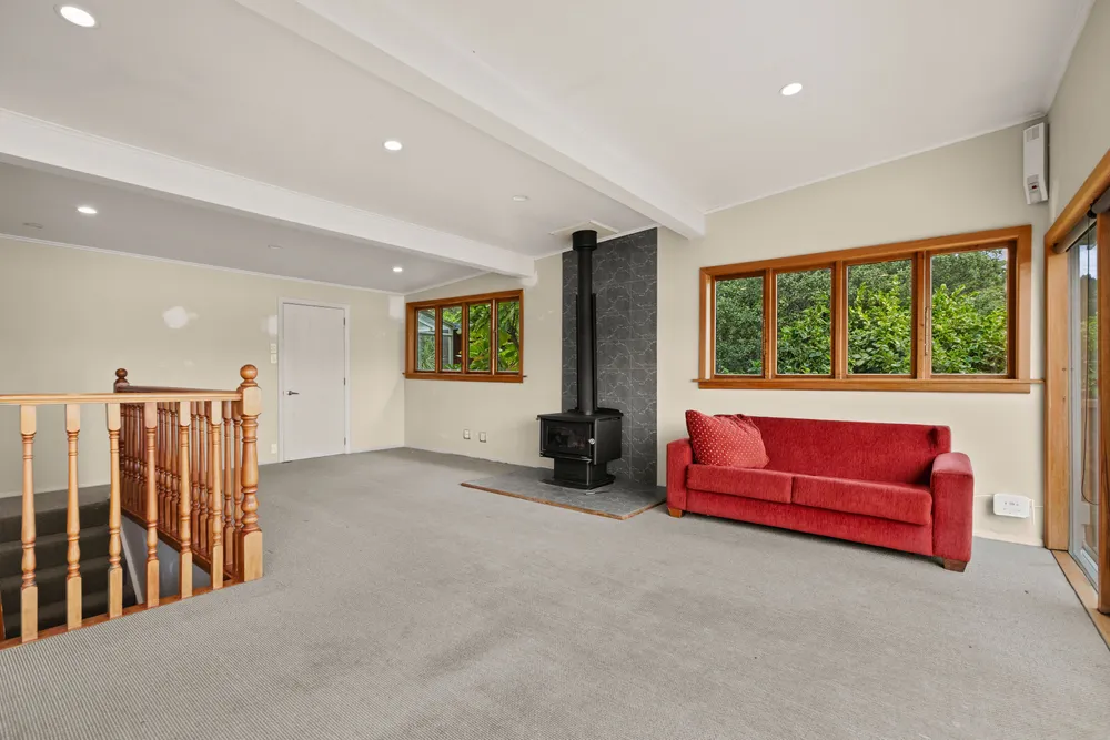 Photos of 8 Bayview Road
