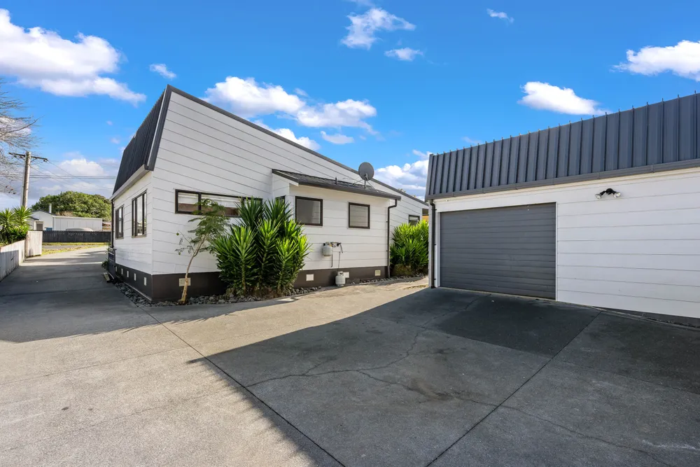 Photos of 69 Mackesy Road